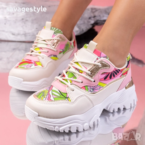 Цветни дамски маратонки с връзки 