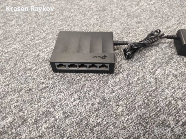 Суичове / Switch TP-Link - 7бр.