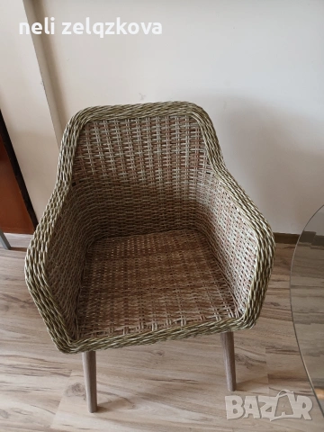 Комплект маса с две кресла, внос от Германия , снимка 2 - Маси - 53246287