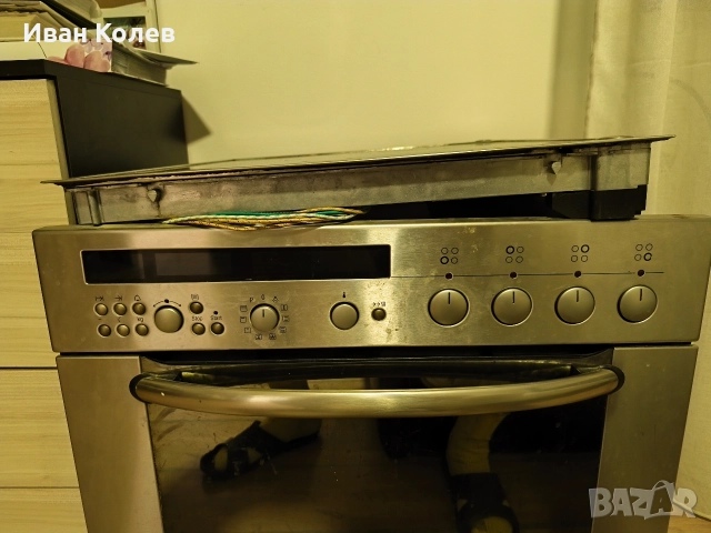 Печка (фурна) с микровълнова и плот 180лв.