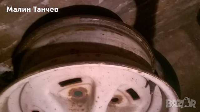 Land Rover Defender - джанта, снимка 3 - Гуми и джанти - 26411600