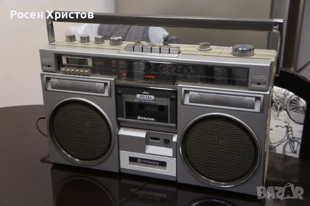 Радиокасетофон Hitachi TRK-7910EZ