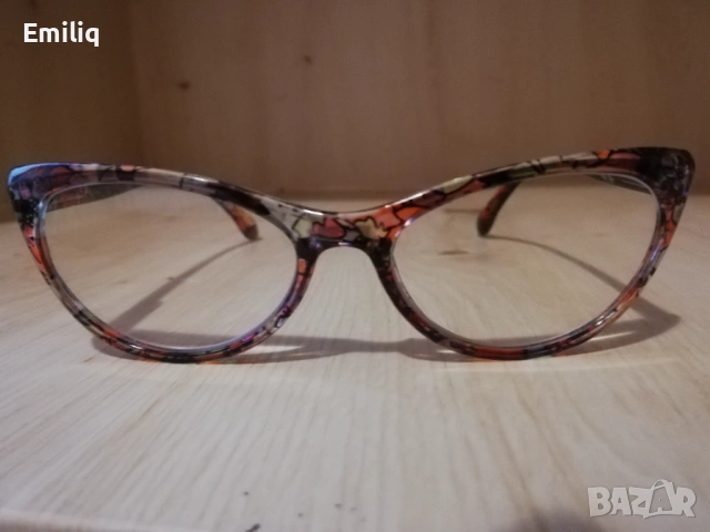Нови Дамски Диоптрични Рамки