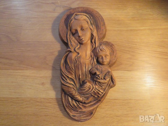   Старинно керамично пано на  Богородица, Дева Мария, Светата майка, майката на Исус - нека Светата 