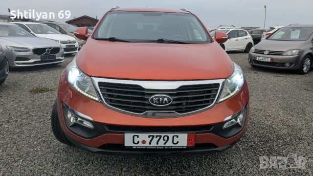 KIA Sportage 2.0 crdi 4x4, снимка 2 - Автомобили и джипове - 53358258