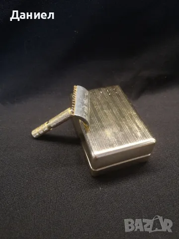 Ретро бръсначка Солуна