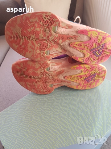 Баскетболни маратонки Nike Zoom Freak 4 -N42,5, снимка 5 - Маратонки - 52104199