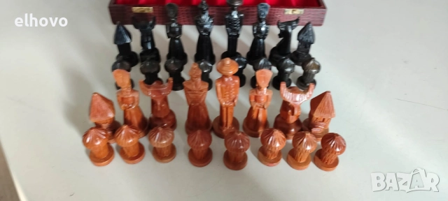 Стари ръчно изработени дървени фигурки за шах, снимка 7 - Антикварни и старинни предмети - 52533430