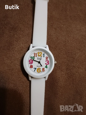 Кварцов часовник , снимка 3 - Дамски - 52057733