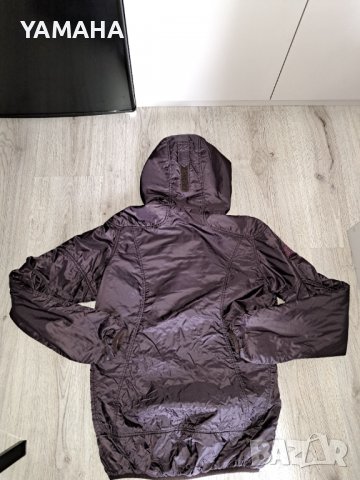 Bergans of  Norway   Дамски  Анорак  М, снимка 2 - Спортни екипи - 39726205