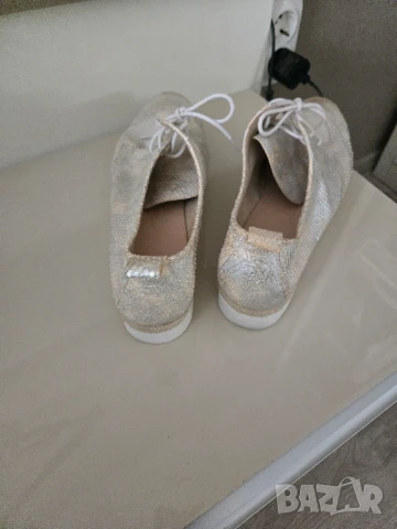 обувки на Caprise-41, снимка 4 - Дамски ежедневни обувки - 51385134