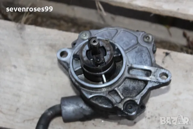 Вакуум помпа Мерцедес Е320 1999 197 A6112300065, снимка 3 - Части - 47985434