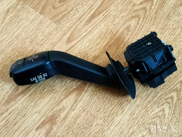 Ключ - превключвател(лостче) за мигачи фарове и ВС на BMW E39, снимка 2 - Части - 50351157