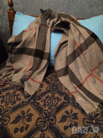 Burberrys оригинален шал кашмир  НАМАЛЕНИЕ 