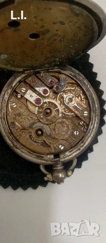 Сребърен часовник , снимка 8 - Антикварни и старинни предмети - 48780383