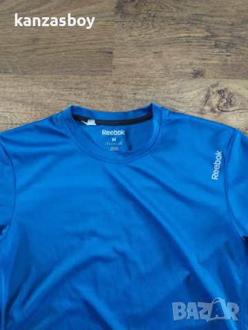 reebok - страхотна мъжка тениска