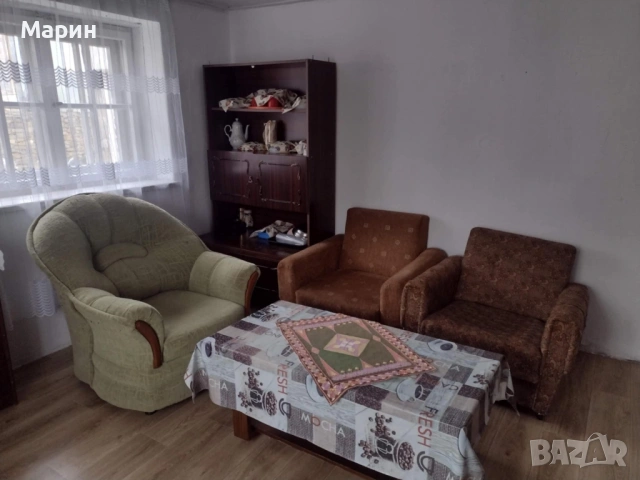 Къща в с. Полковник Серафимово, снимка 10 - Къщи - 53581298