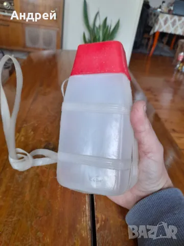 Стара пластмасова манерка #2, снимка 2 - Други ценни предмети - 48967627