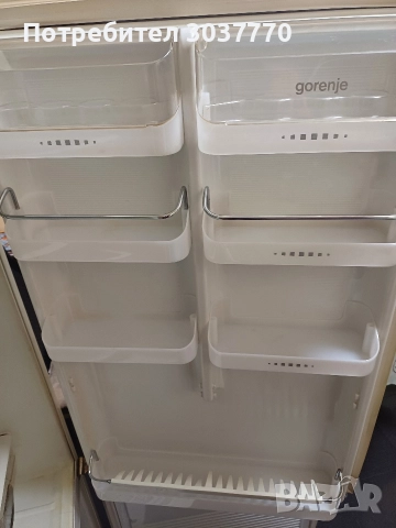 Хладилник с фризер, снимка 5 - Хладилници - 52876993