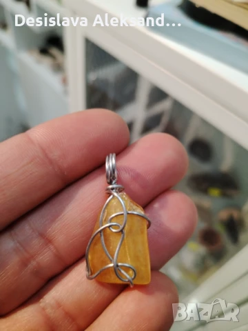 Висулка с кехлибар, ръчна изработка , снимка 2 - Колиета, медальони, синджири - 50862182