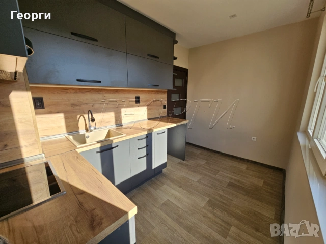 Давам под наем тристаен необзаведен 60кв.м.  ул. Царевец, снимка 4 - Апартаменти - 53261582