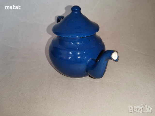 Стар малък емайлиран чайник, снимка 5 - Други ценни предмети - 52017056
