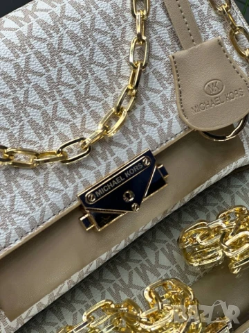 чанти michael kors , снимка 16 - Чанти - 51293846
