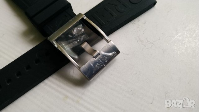 Черна силиконова каишка BREITLING  24 мм, снимка 4 - Каишки за часовници - 36307657