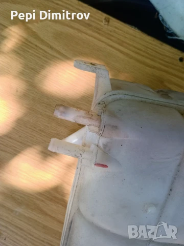 Казанче антифриз Ford Focus I   (02.1999 - 12.2007), снимка 2 - Части - 50766206