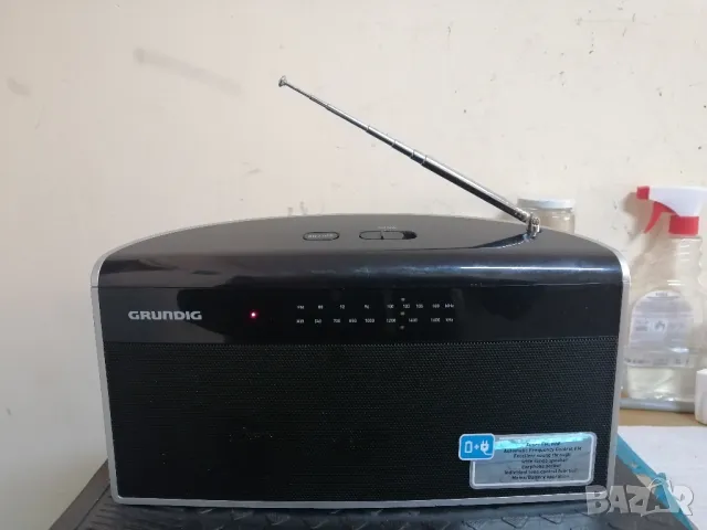 Радиоприемник GRUNDIG Music 80