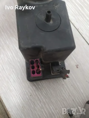 Вакуум помпа централно заключване за Audi A4 B5, 4A0 862 257 A, снимка 2 - Части - 50253507