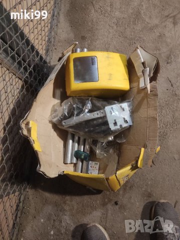 Задвижване за гаражни врати AS Schellenberg DRIVE 500 S, снимка 7 - Гаражни врати - 37203416