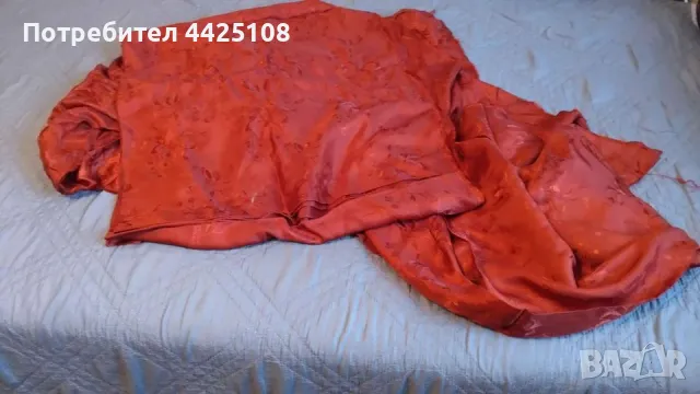 Сатениран плат от соца юрганско лице , снимка 2 - Платове и дамаски - 49647428