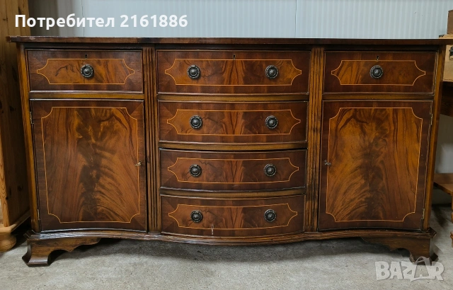 Елегантен контра бюфет 