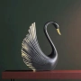 Нова Статуетка Лебед - Фигура за Декорация бял или черен -20см, снимка 5