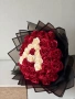 Голям букет от вечни сатенени рози с персонализирана буква , снимка 2