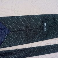 Вратовръзка Hugo Boss, снимка 1 - Други - 39684029