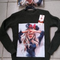 Нови! Пуловер с две лица, блондинка, фотограф и фен на Мини Маус , снимка 5 - Блузи с дълъг ръкав и пуловери - 27105843