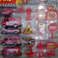 Сет Пожарникар Пожарна Линейка Знаци пластмасови фигурки за игра и украса торта играчки  , снимка 1 - Фигурки - 26347612