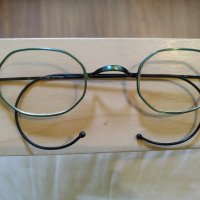 Титаниеви рамки за очила made in America , снимка 1 - Слънчеви и диоптрични очила - 43209438