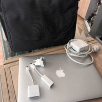 Лаптоп Apple MacBook Air 13", снимка 9 - Лаптопи за дома - 39220332
