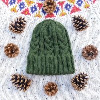 Комплект Плетени шапки за двойки ,,Уютно заедно", снимка 3 - Шапки - 27953360
