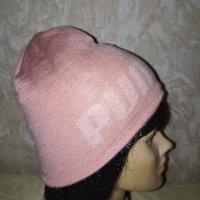 Puma - Оригинална зимна  розова шапка , снимка 3 - Шапки - 39569344