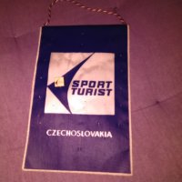 Флагче със значка Спорт турист Чехия 17х11см, снимка 1 - Други спортове - 43119801