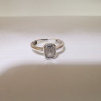 Златен годежен пръстен от бяло злато , снимка 8 - Пръстени - 34620052