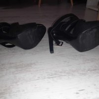 Сандали ZARA , снимка 4 - Дамски обувки на ток - 43620533
