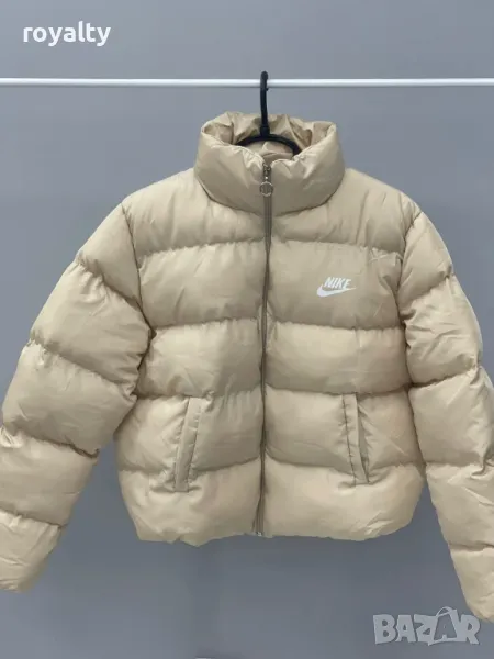 Nike бежово дамско зимно яке , снимка 1