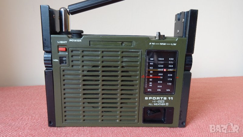 Vintage Sony ICF-111L   AM/FM Radio, 1970's  Japan, снимка 1