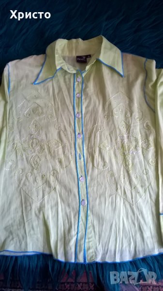 блуза дамска качествена с бродерии, снимка 1