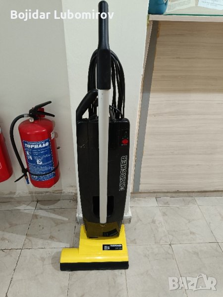 вертикална прахосмукачка Karcher с въртяща четка, снимка 1